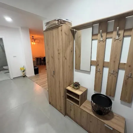 Apartment Nina